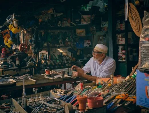Masterkindo Electronics Repair Shop in Denpasar