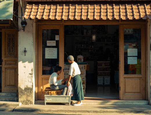 Lada Warung contextual photo